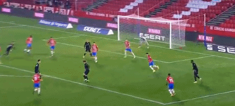 马刺队记：文班亚马＆卡斯尔后续与球队会合，但无法保证出战