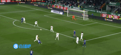 近8次代表西班牙出战正式比赛，奥亚萨瓦尔贡献7球6助攻