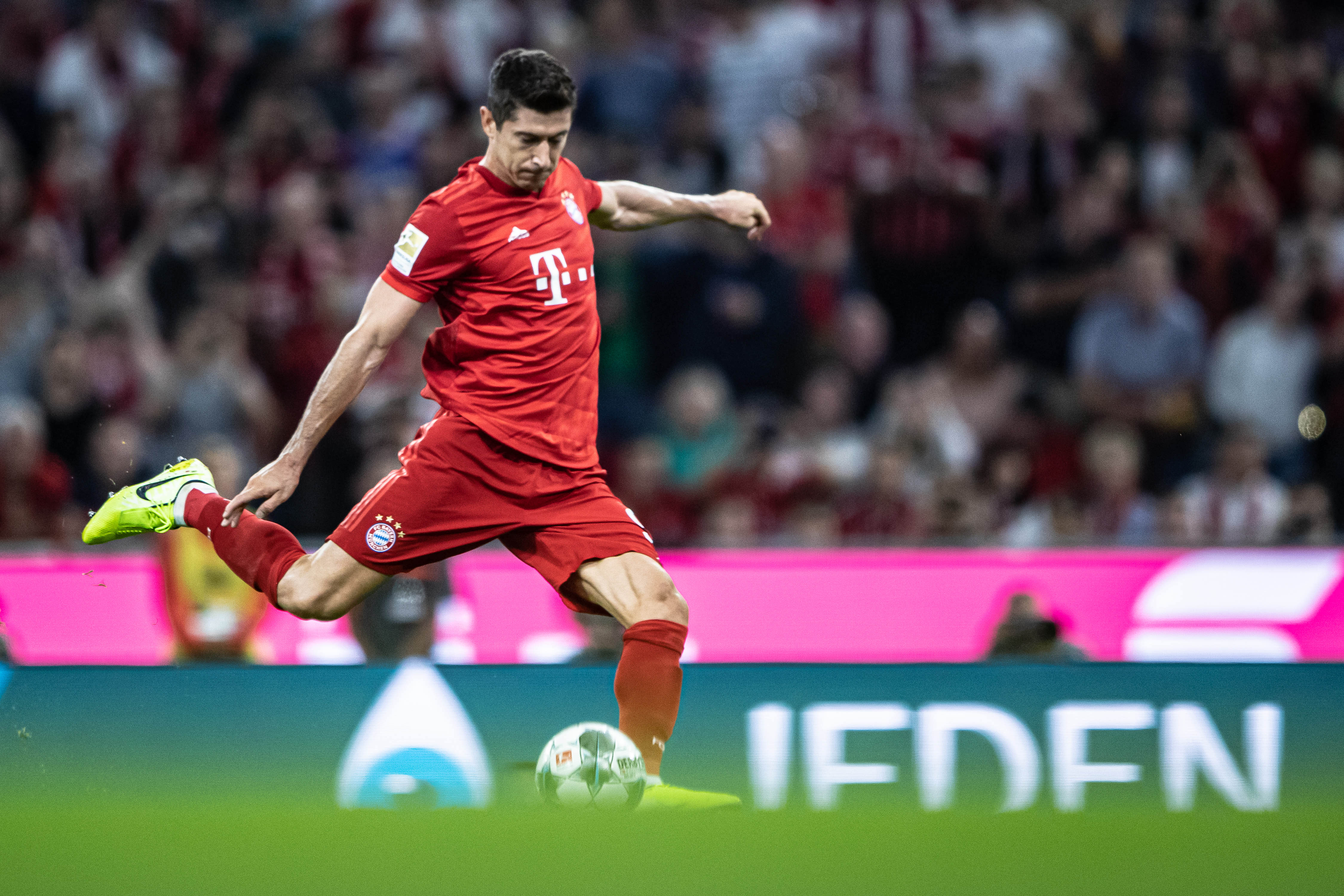 梅西带队夺冠！他是季后赛MVP！他让迈阿密国际从垫底到冠军！