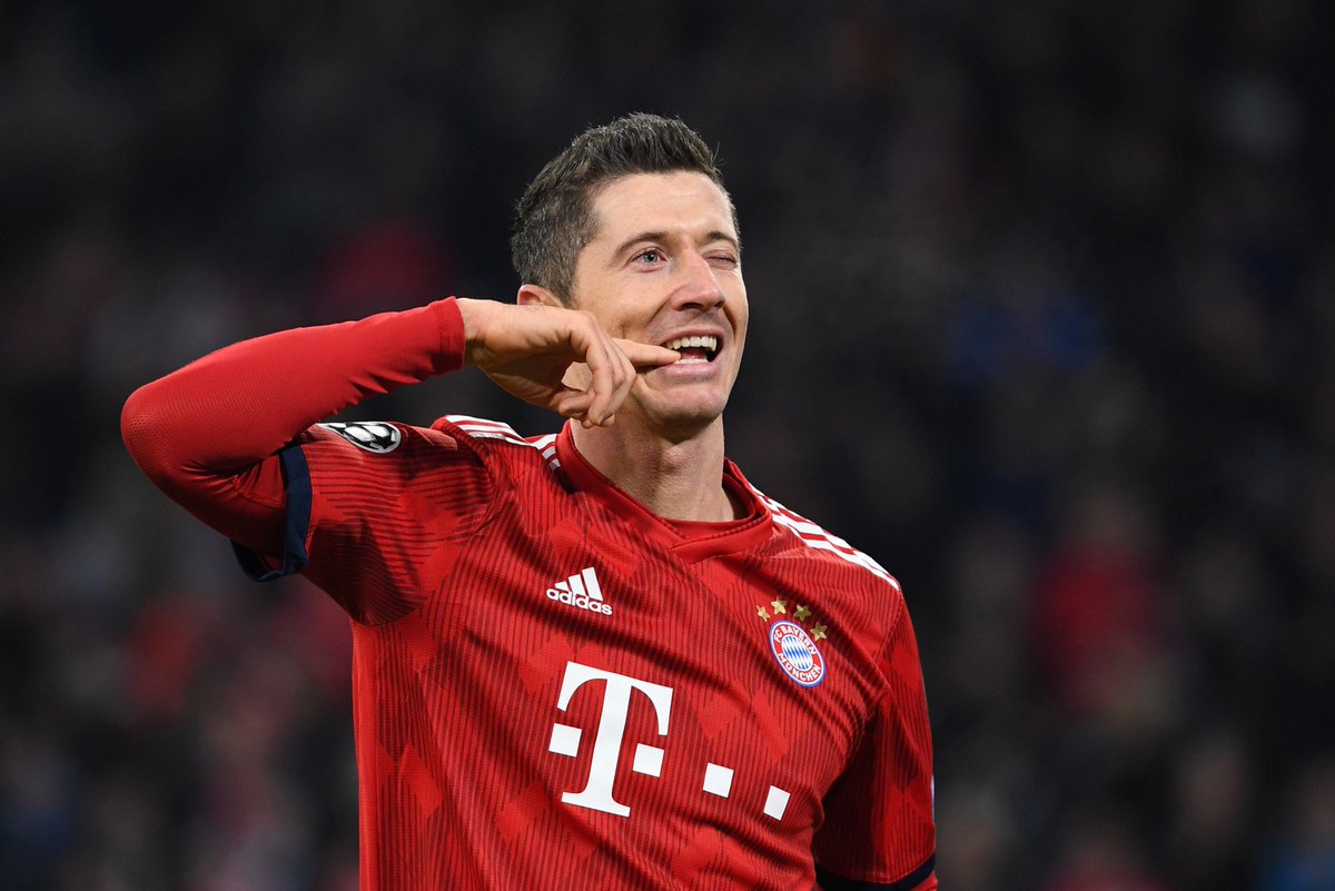 瓜迪奥拉说梅西是历史第一人！还说自己跟梅西学到东西！