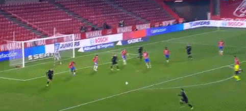 东契奇生涯30+5+5场次超越字母哥，升至历史第五