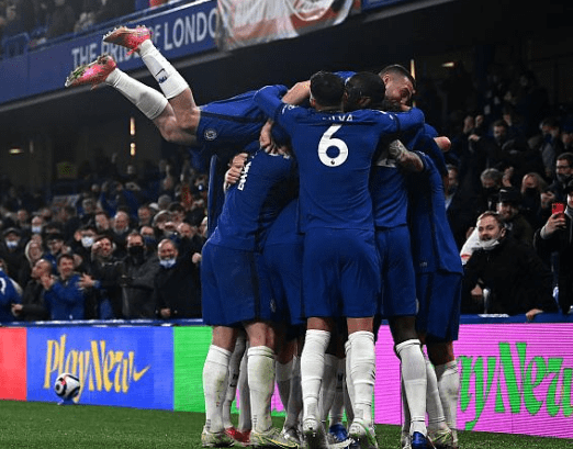 欧冠战报：西蒙屡献神扑，巴尔科拉中框，巴黎0-0闷平毕包