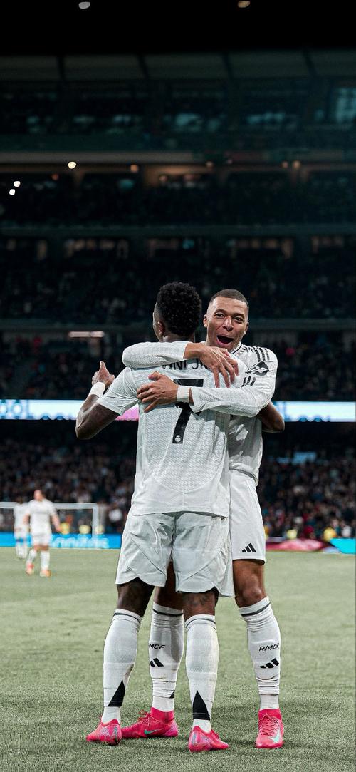 马德兴：中足联这一年是换汤不换药，更多还是像个执行部门